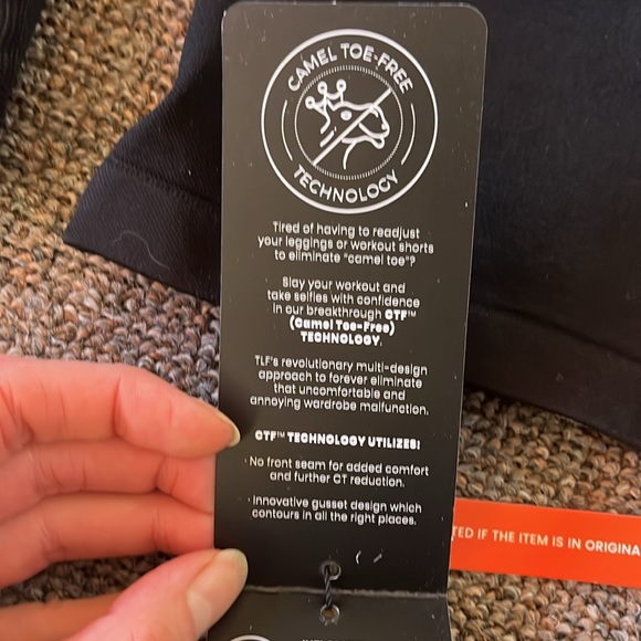 TLF fitted work out shorts - Picture 4 of 9